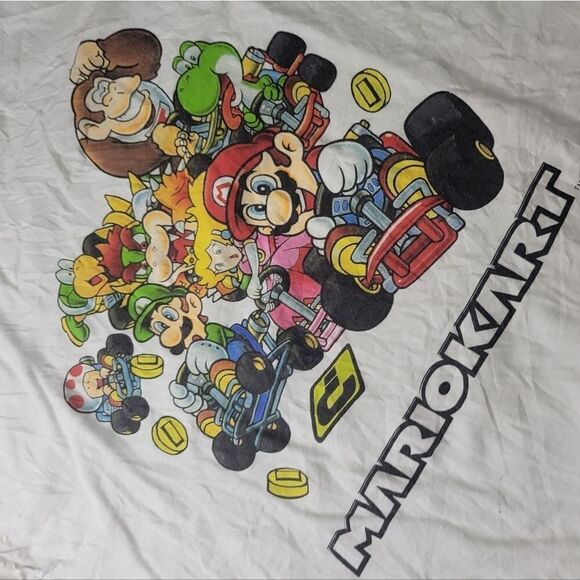 2XL MARIO KART VIDEO GAME CHARACTER GRAPHIC TSHIRT LUIGI NINTENDO XXL - Picture 1 of 10